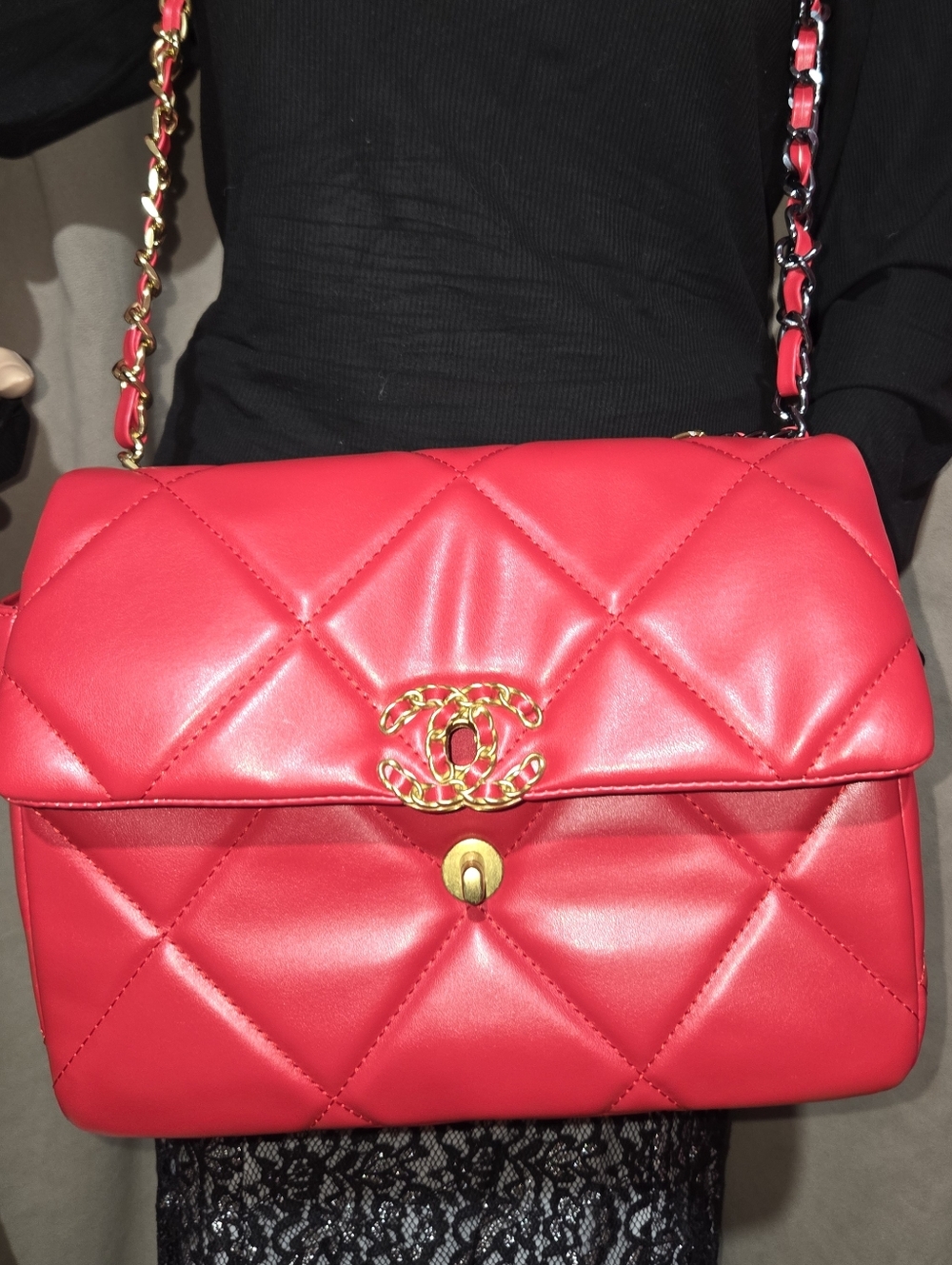 Red Quilted Chain-Handle Womens Shoulder Bag New